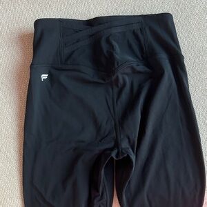 Fabletics Ankle Leggings with Stylish Back Pocket